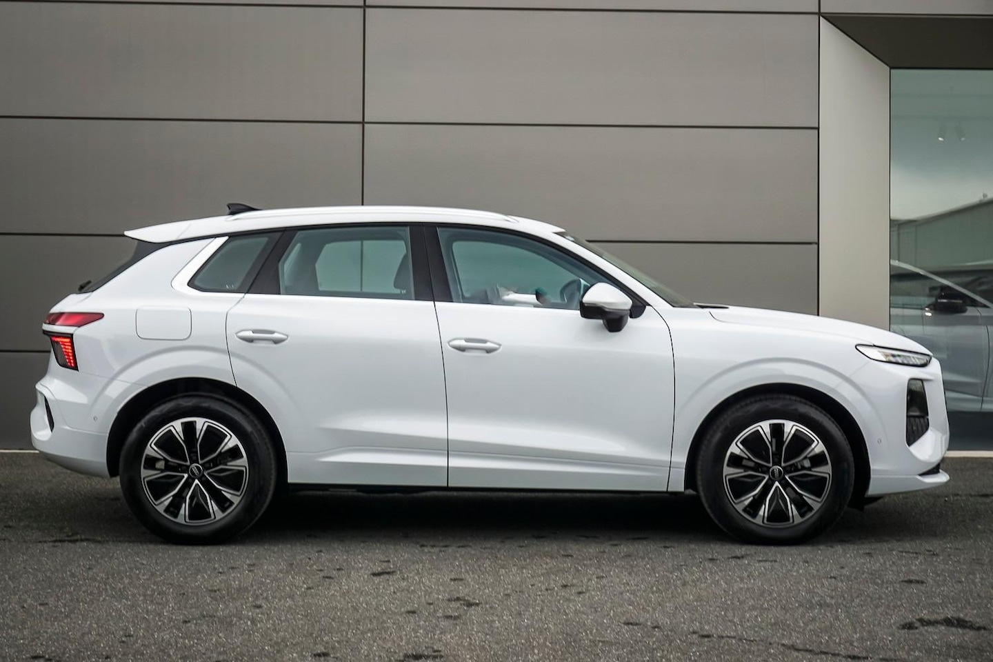 Image about Audi Q3 SUV TFSI 110 kW
