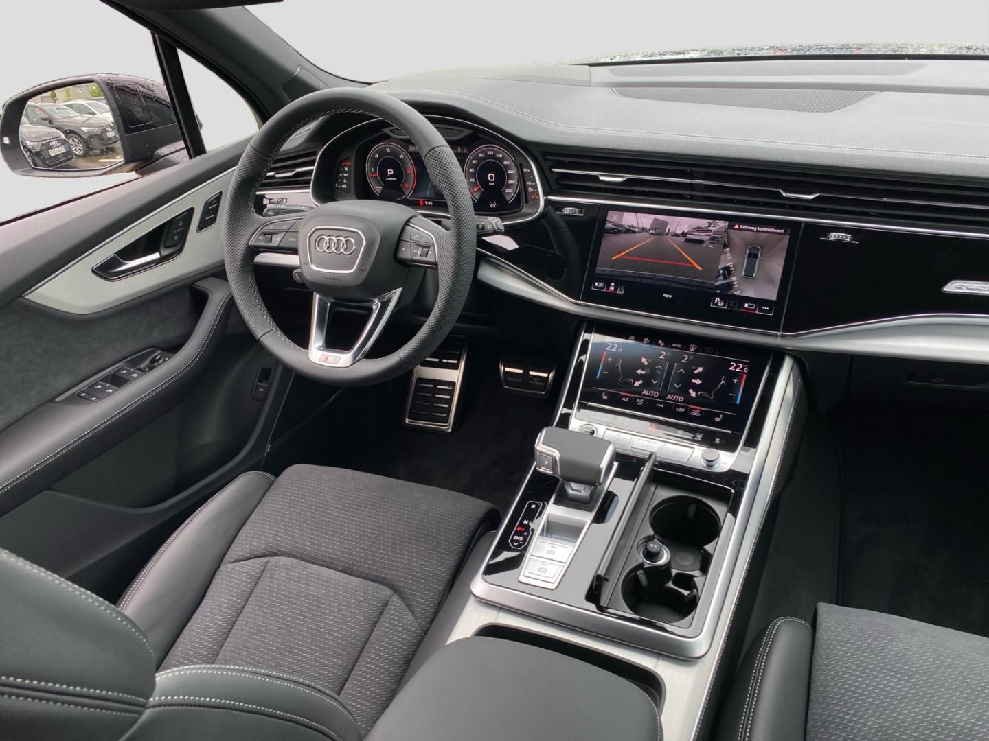 Bild über Audi Q7 SUV S line business TDI quattro 210 kW tiptronic - für weitere Informationen kontaktieren Sie den Audi Partner