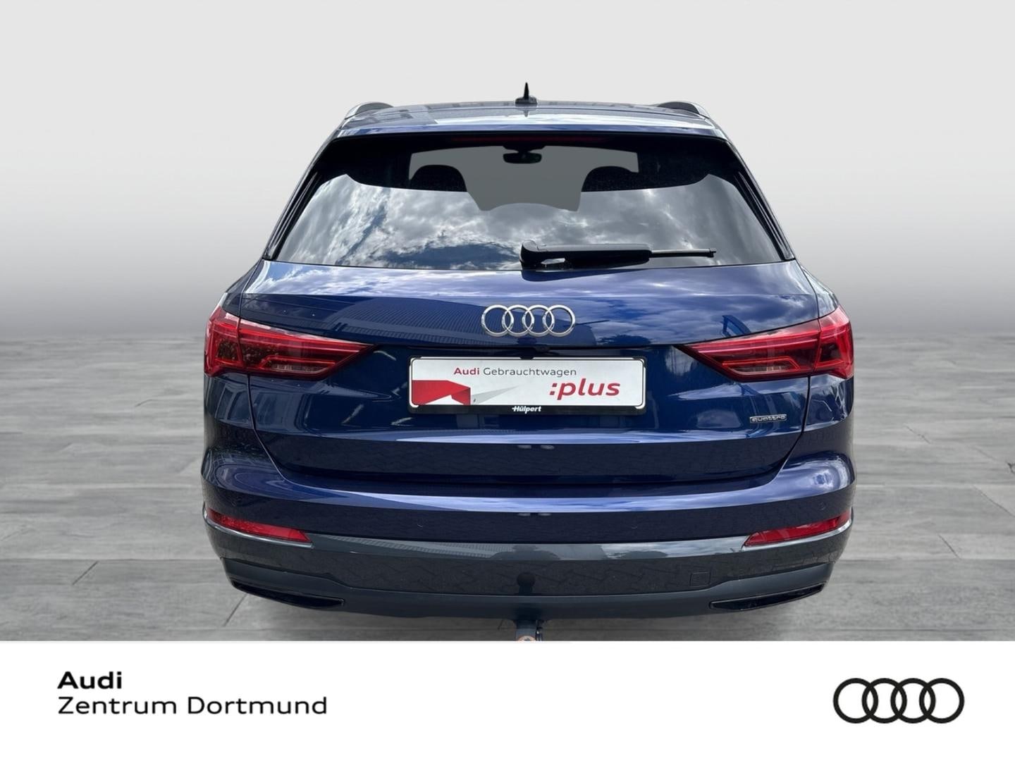 Bild über Audi Q3 TFSI quattro 180 kW S tronic - für weitere Informationen kontaktieren Sie den Audi Partner