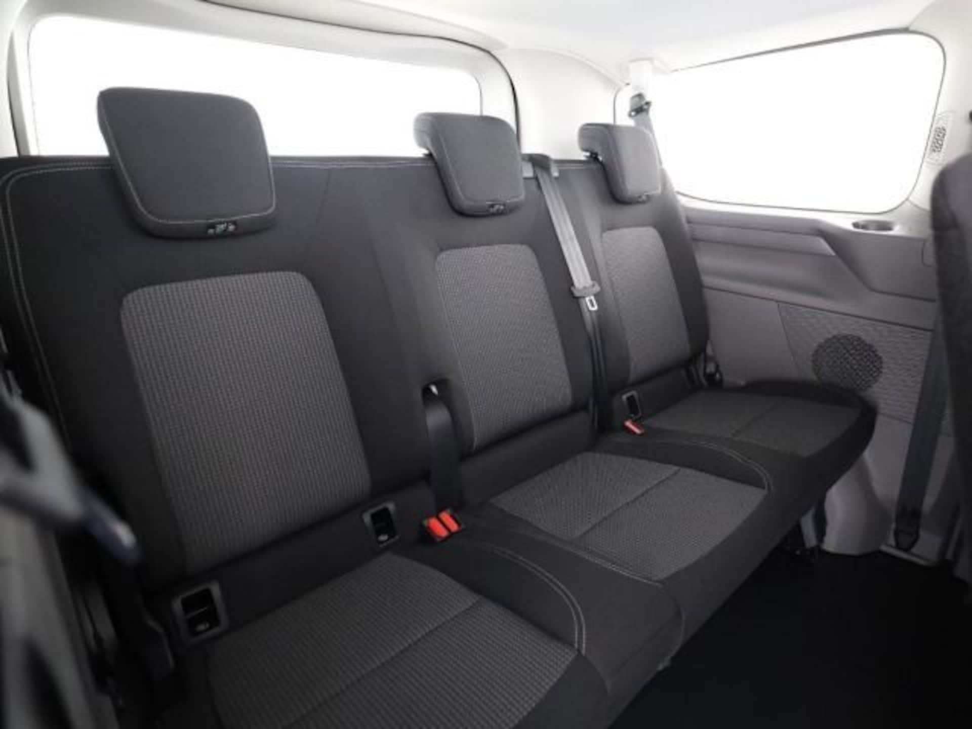 Volkswagen e-Caravelle