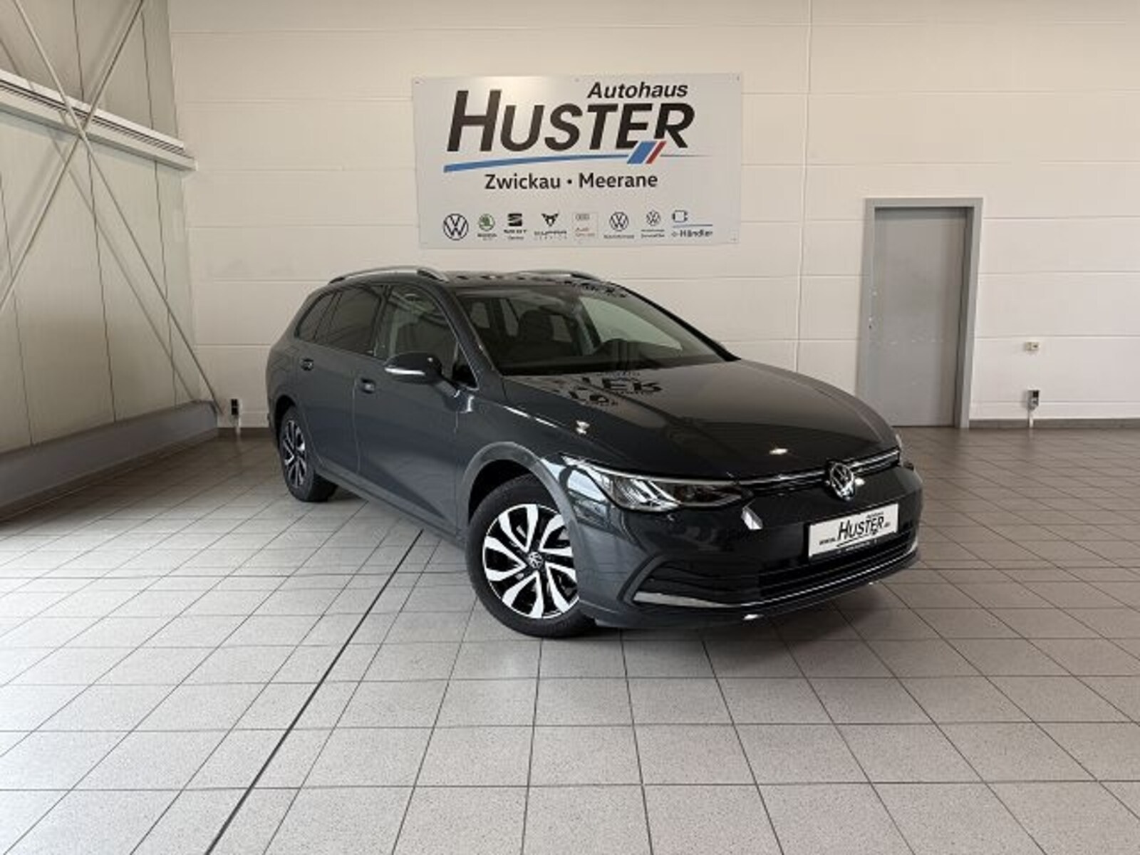Volkswagen Golf Variant – Bild 2