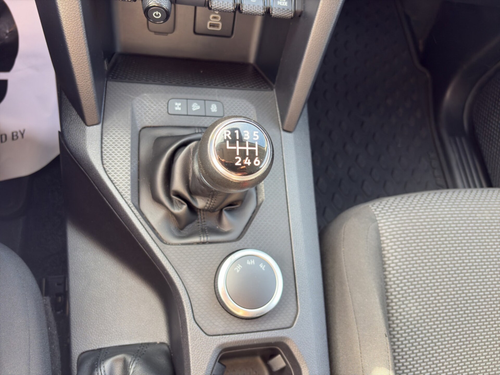 Volkswagen Amarok DoubleCab Basis-Modell