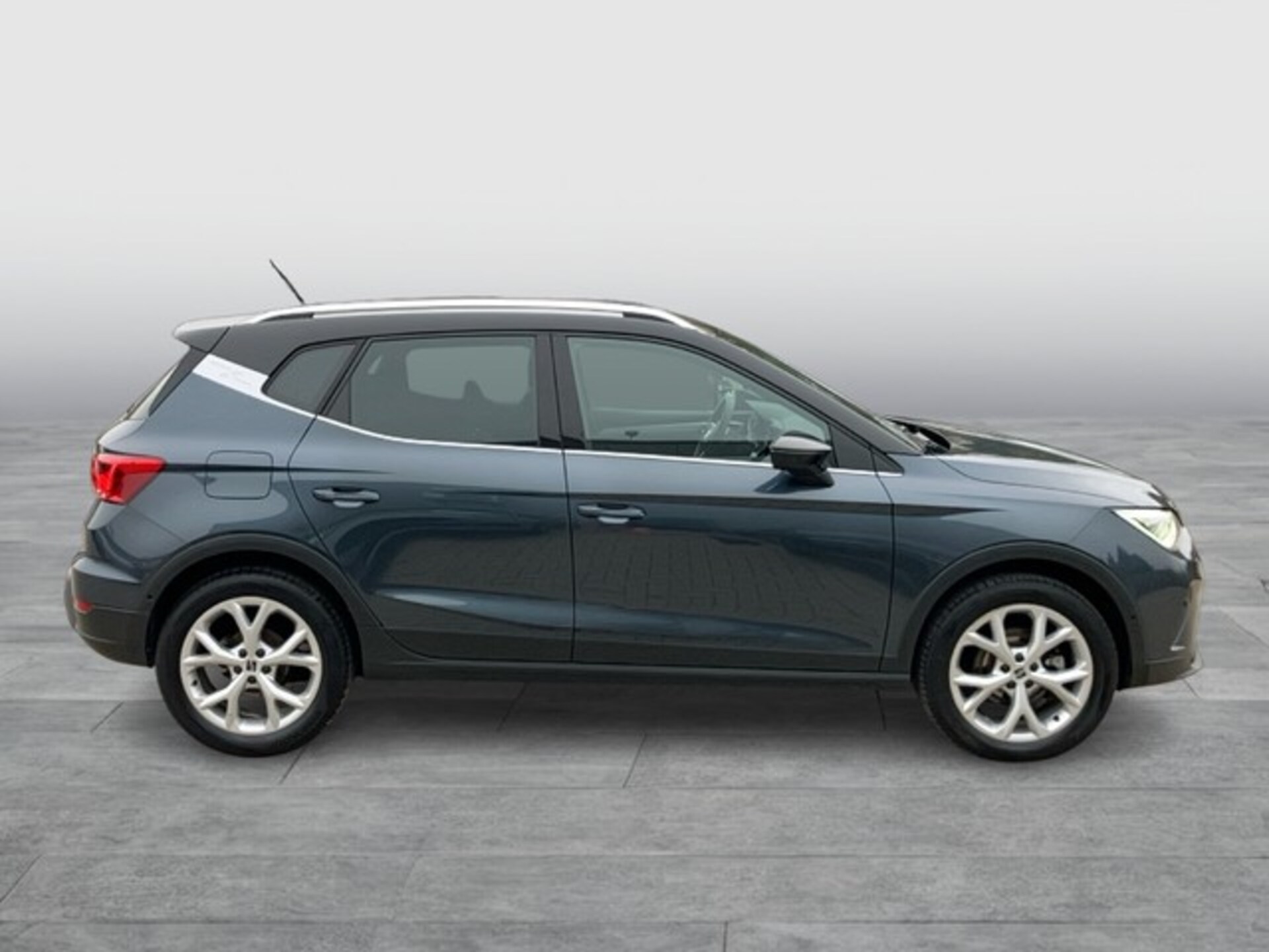 SEAT Arona FR