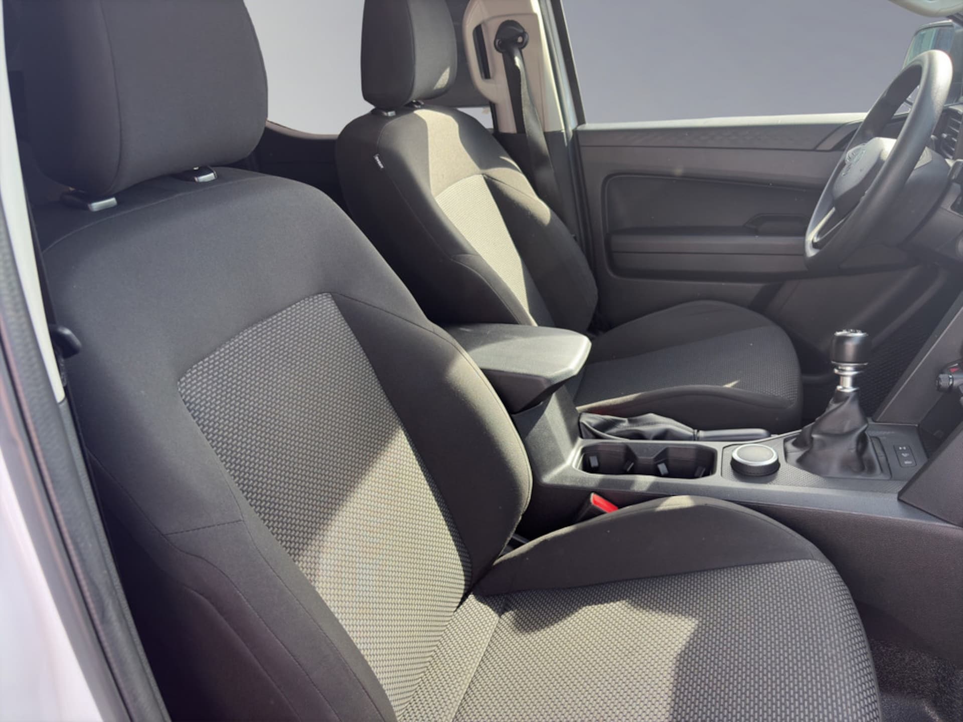 Volkswagen Amarok DoubleCab Basis-Modell