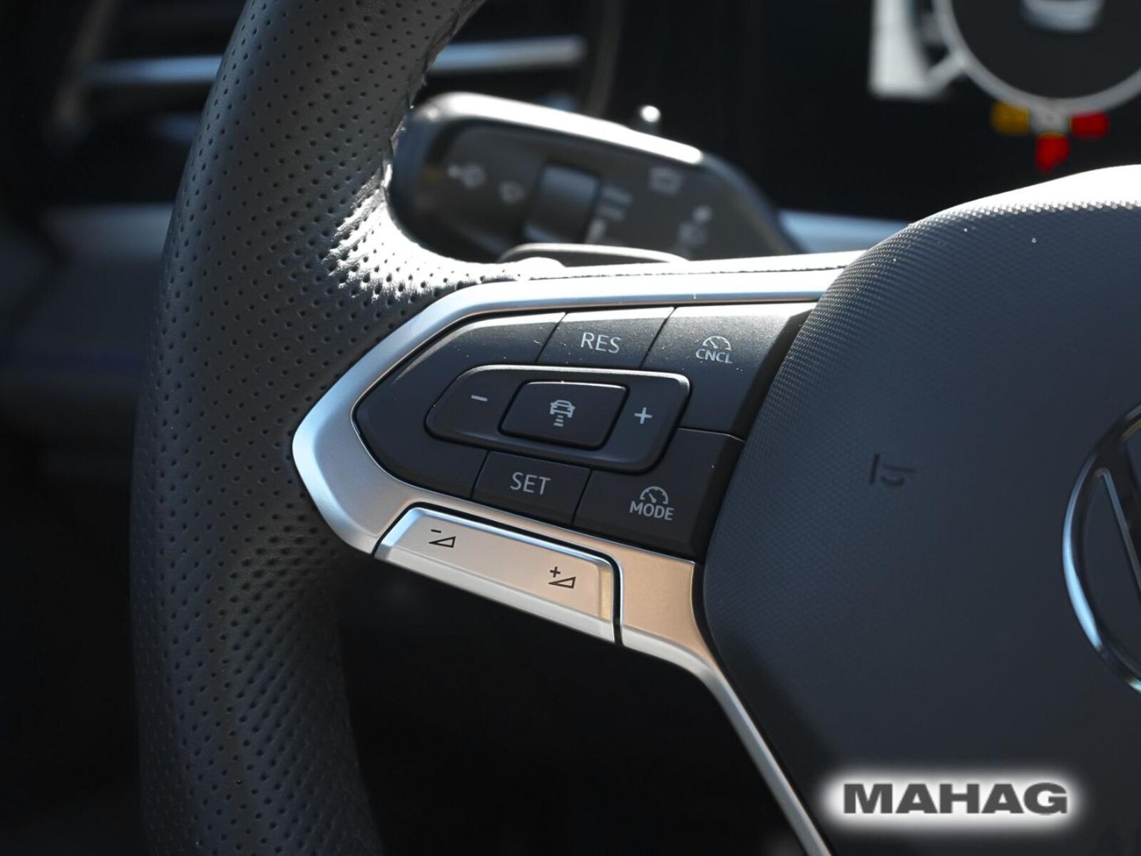 Volkswagen Passat – Bild 23