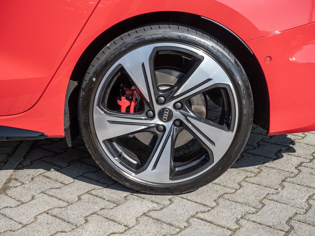 Image about Audi S3 Limousine TFSI quattro S tronic