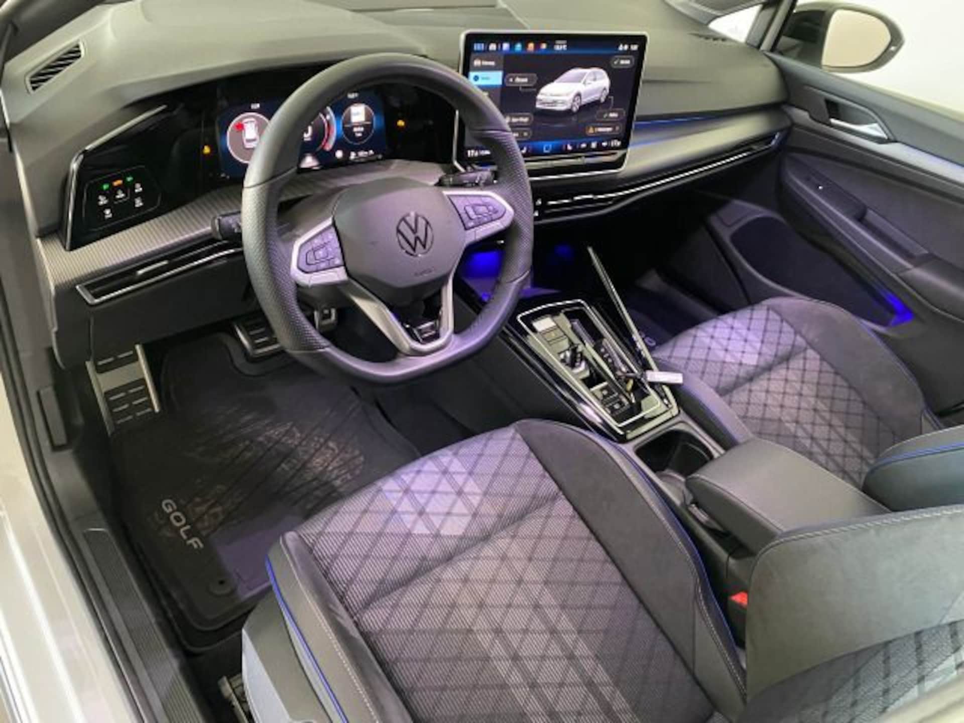 Volkswagen Golf Variant R-Line