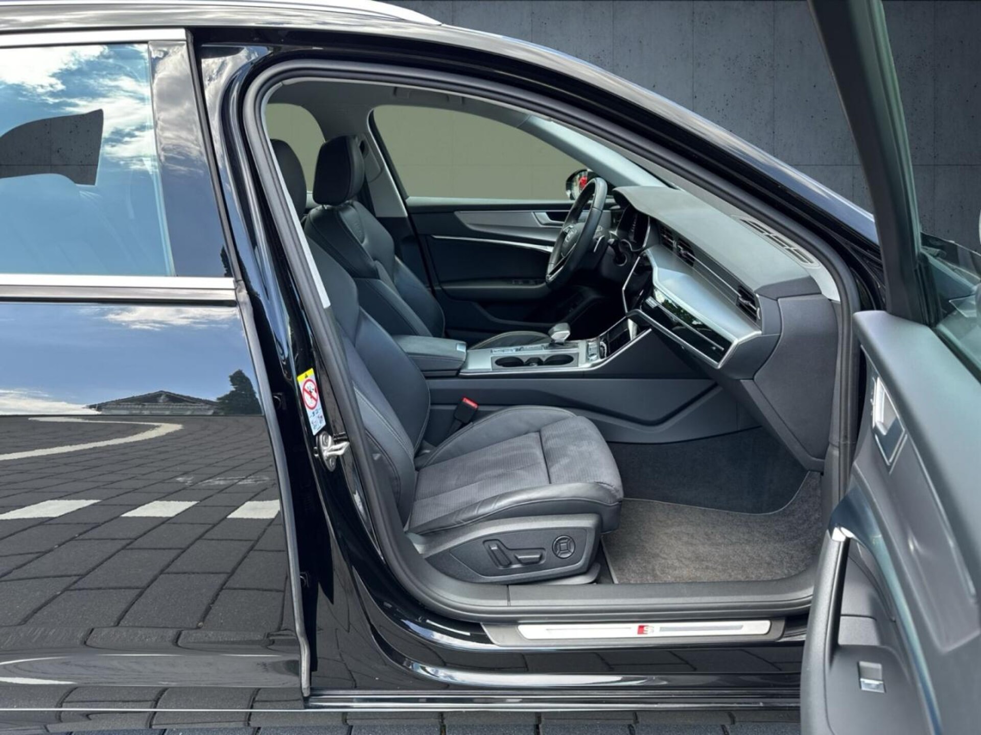 Audi S6 Avant