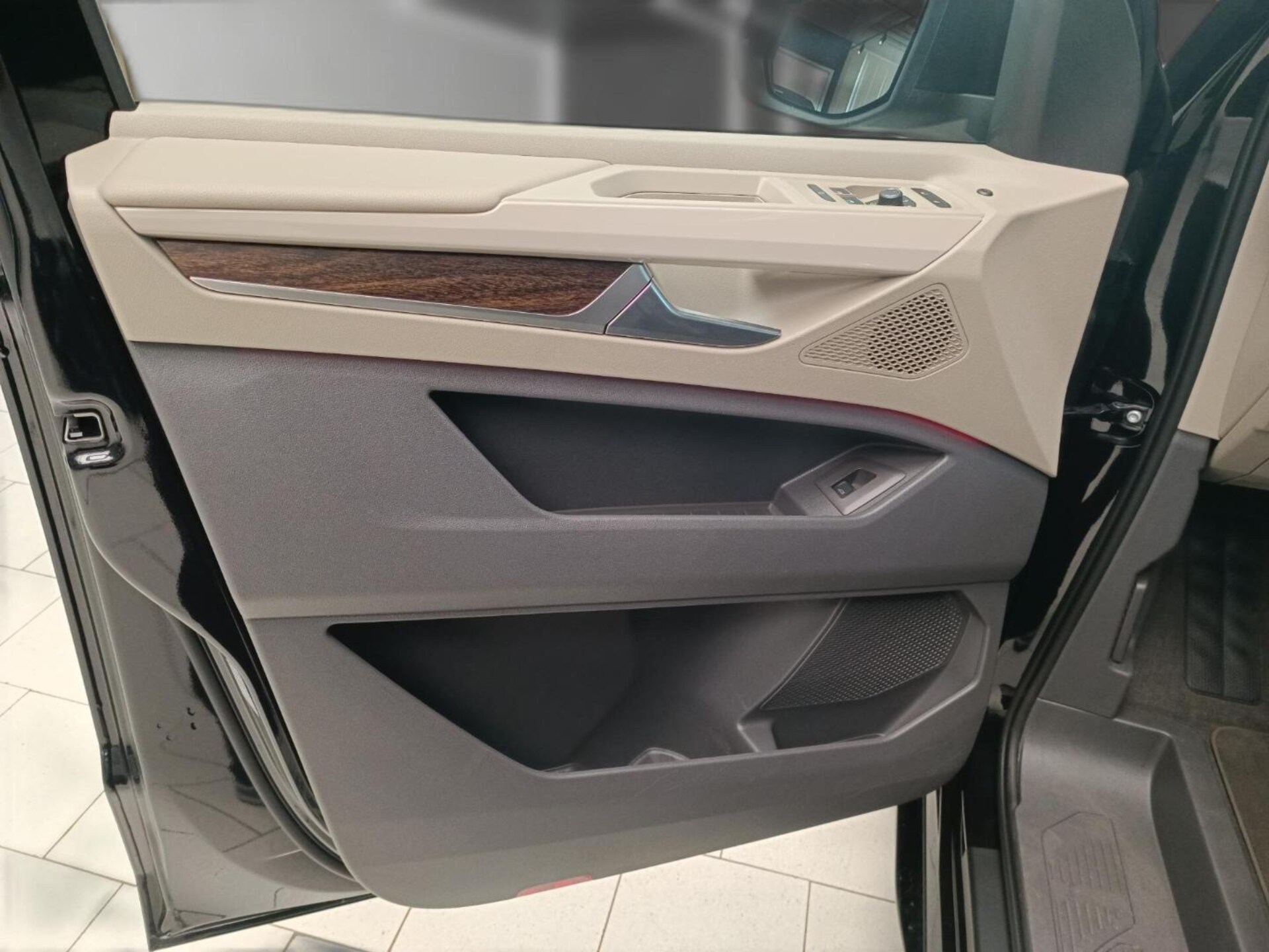 Volkswagen Multivan Langversion Style