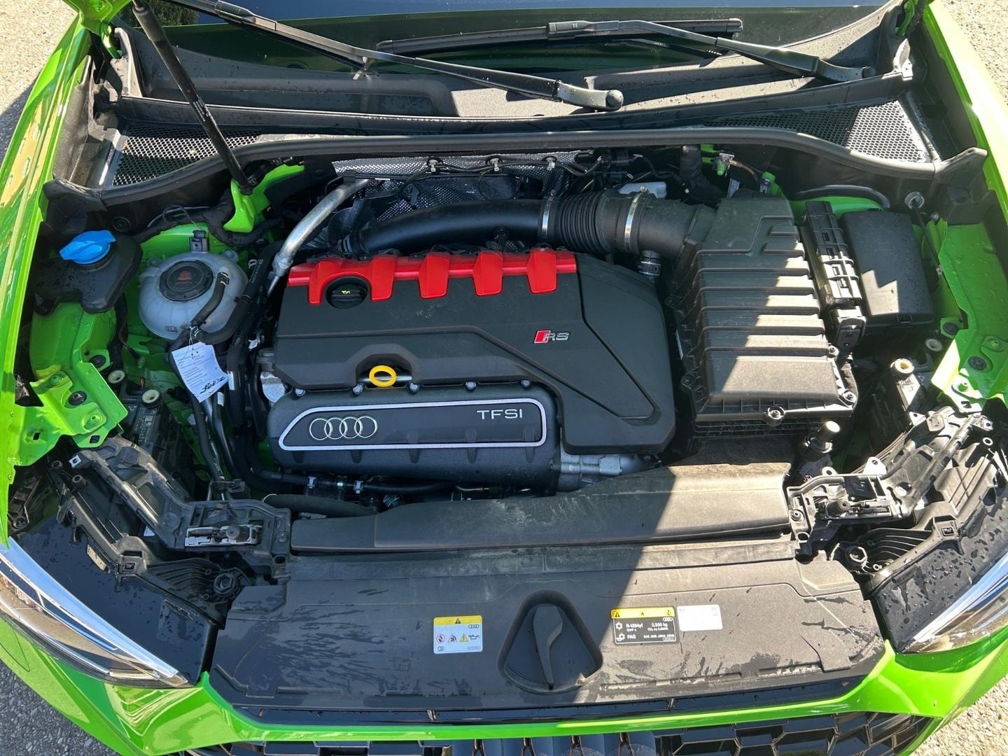 Bild über Audi RS Q3 TFSI quattro S tronic - für weitere Informationen kontaktieren Sie den Audi Partner