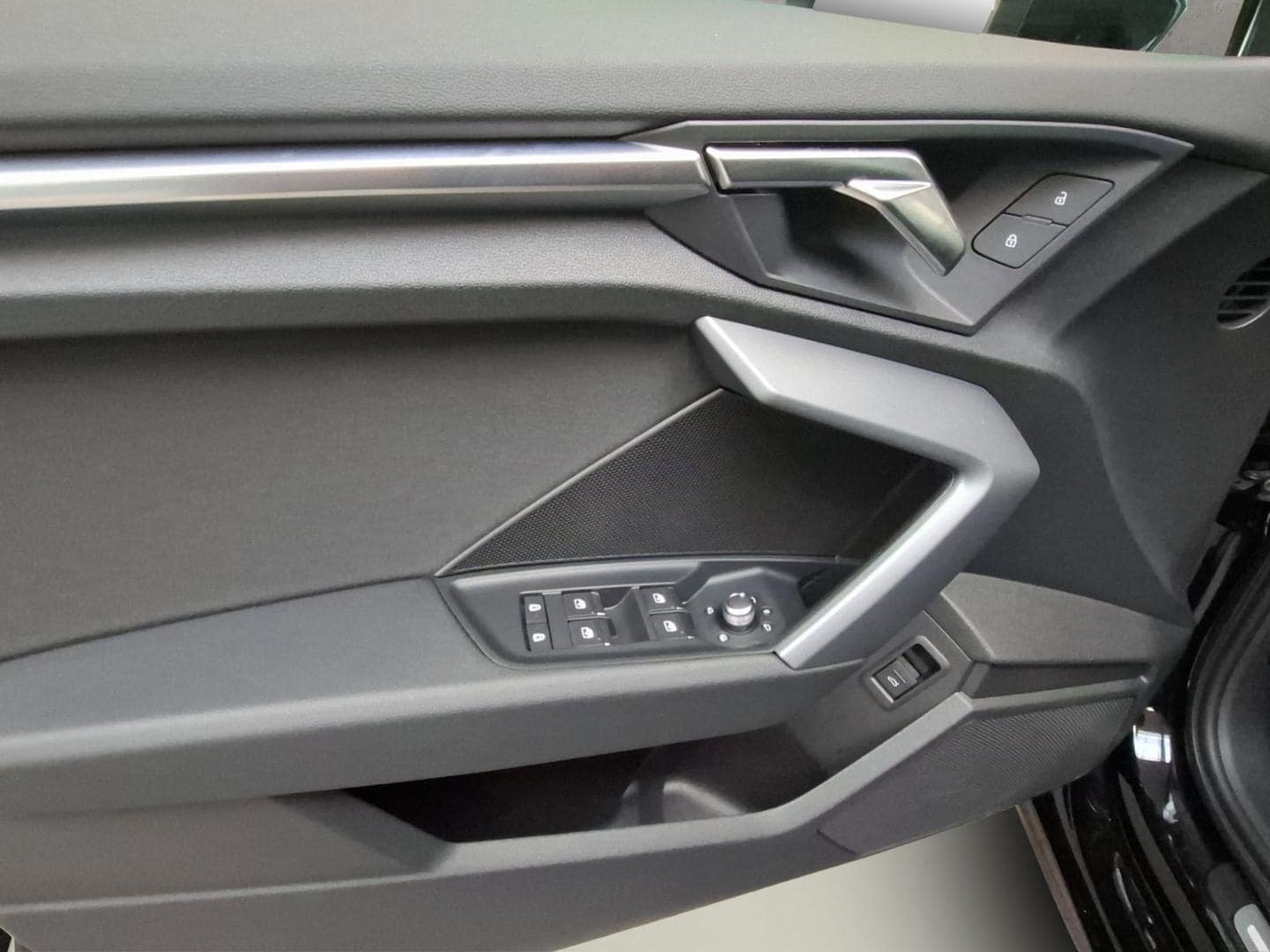 Bild über Audi A3 Limousine advanced 35 TDI S tronic - für weitere Informationen kontaktieren Sie den Audi Partner