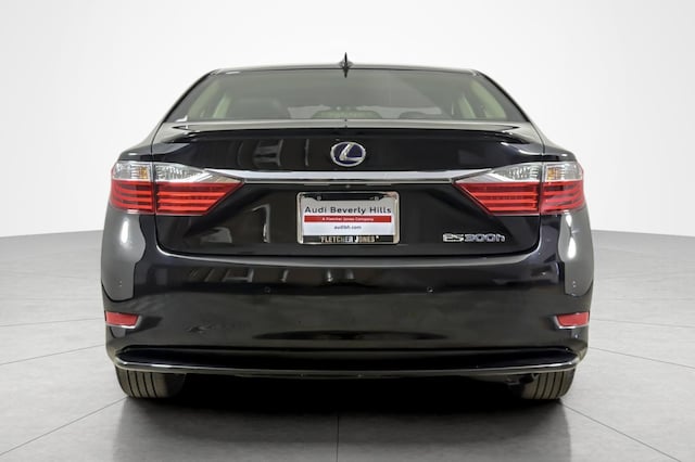 2015 Lexus ES 300h