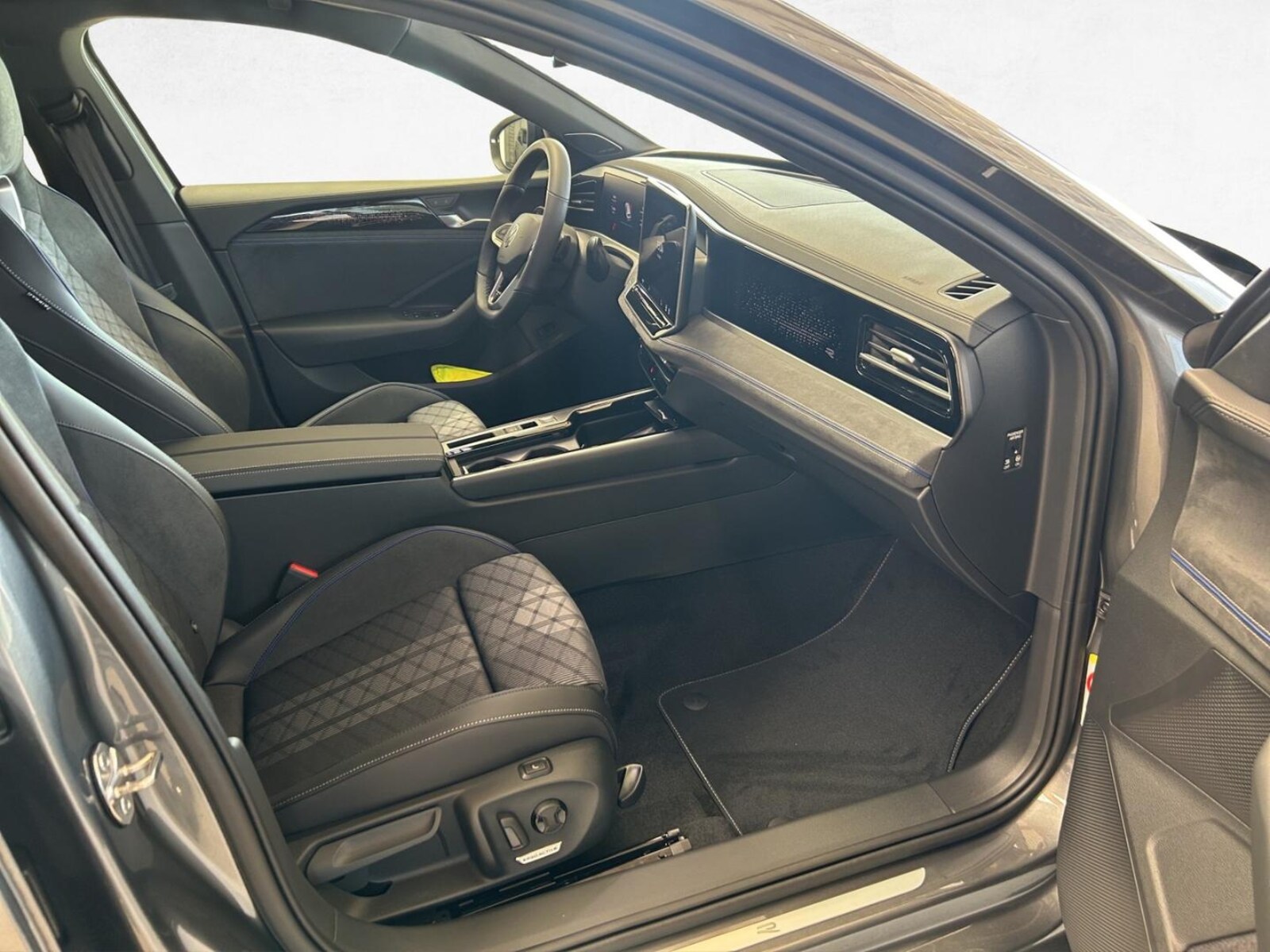 Volkswagen Passat – Bild 9
