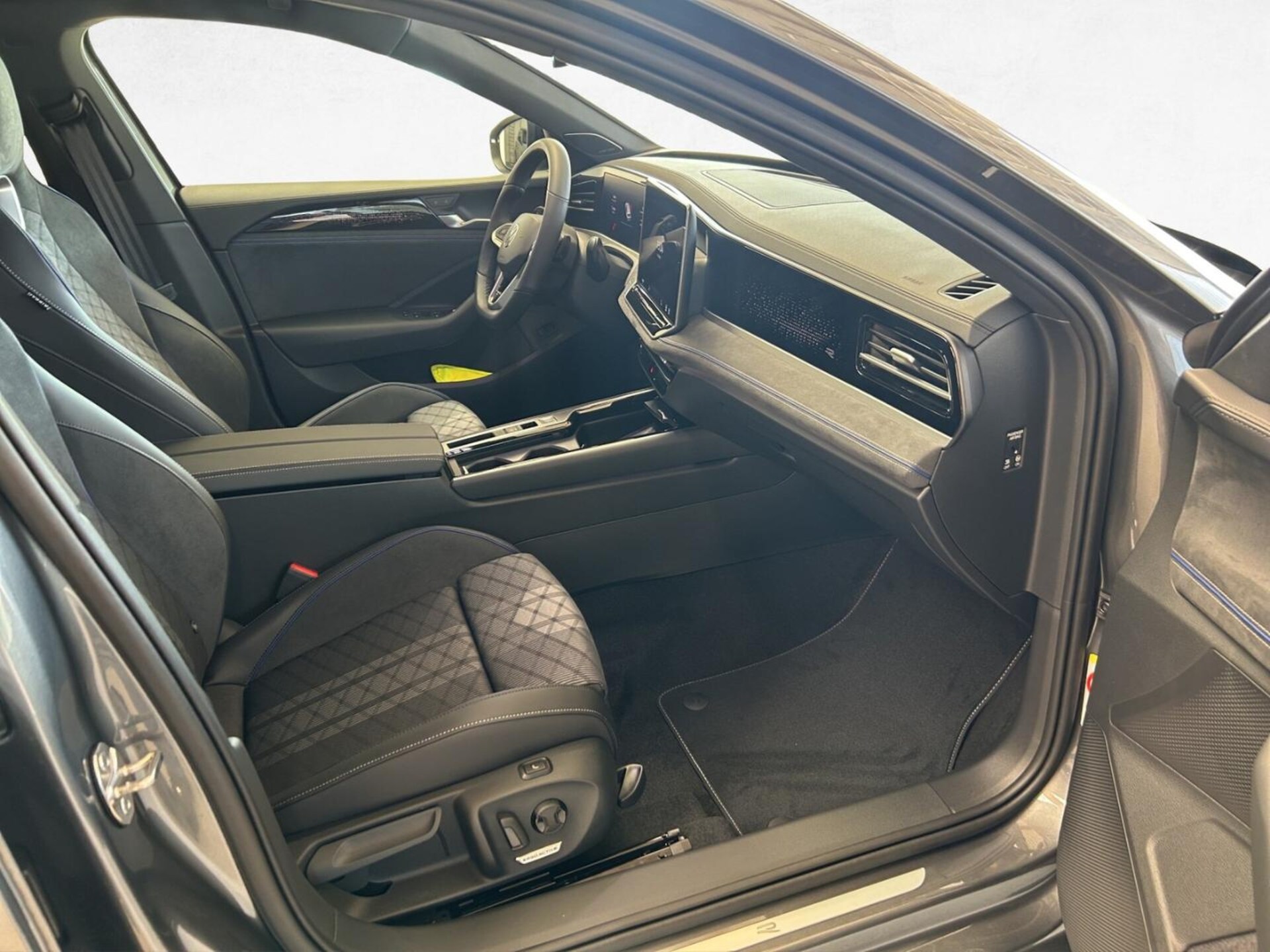 Volkswagen Passat R-Line