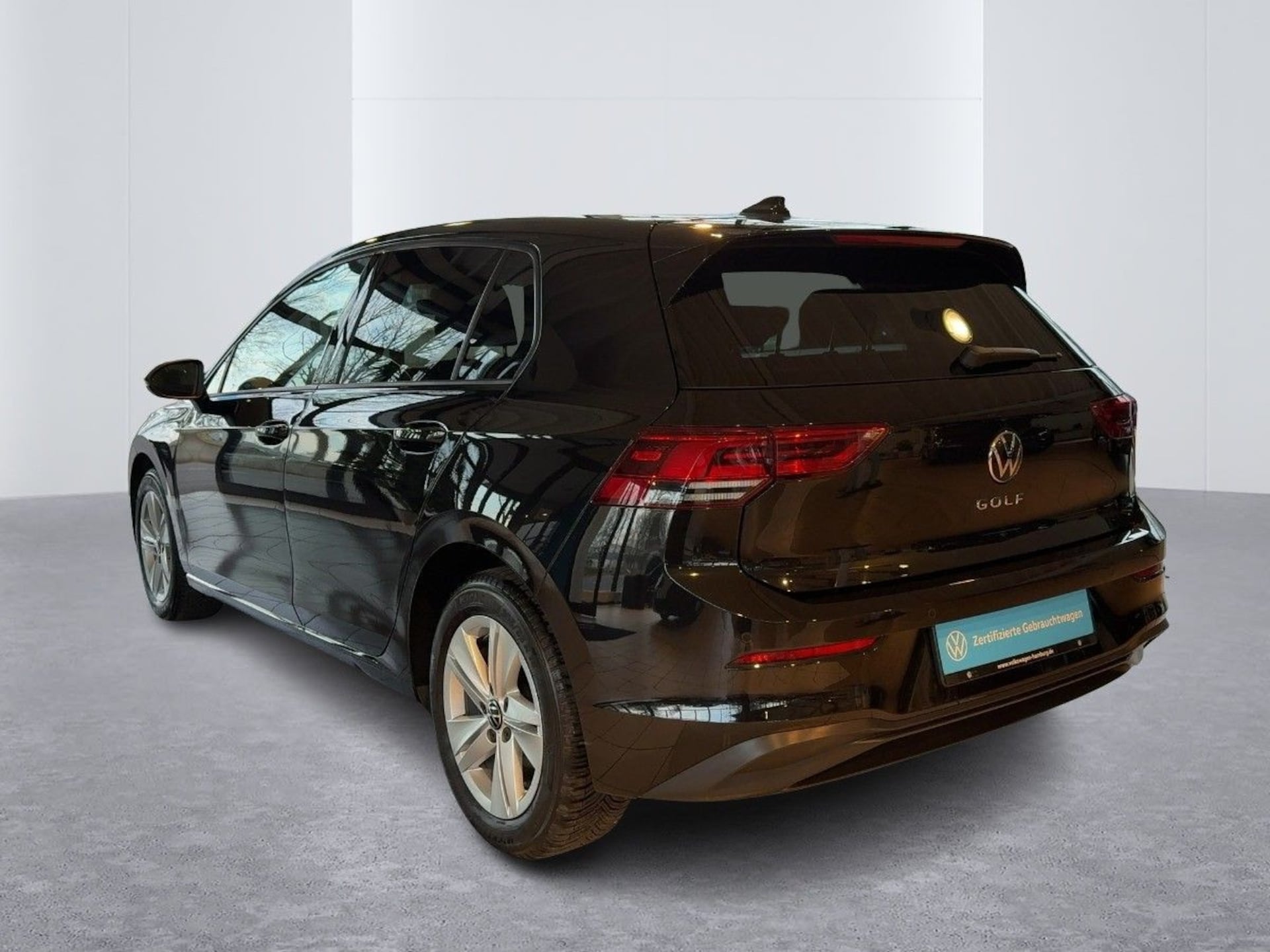 Volkswagen Golf Life