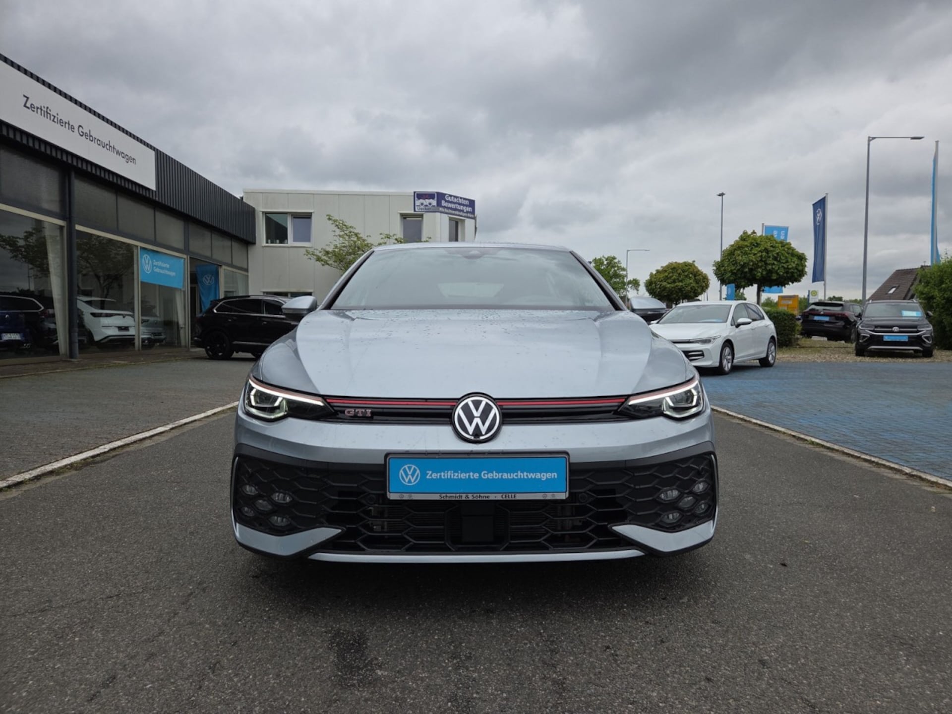 Volkswagen Golf GTI