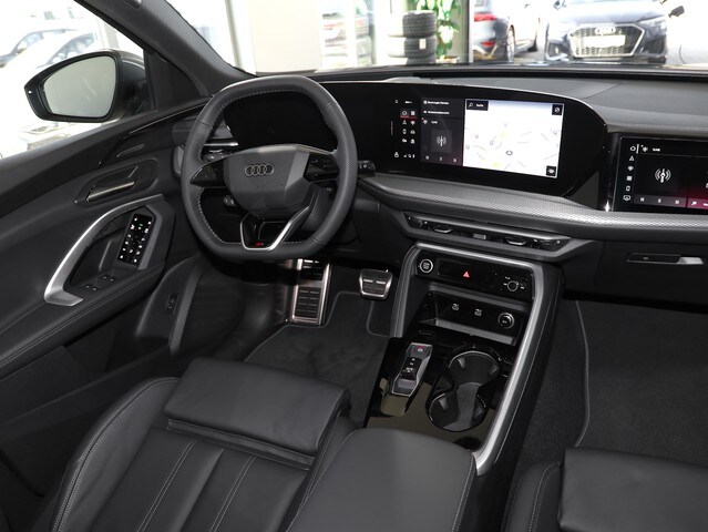 Image about Audi Q5 SUV TDI quattro 150 kW S tronic