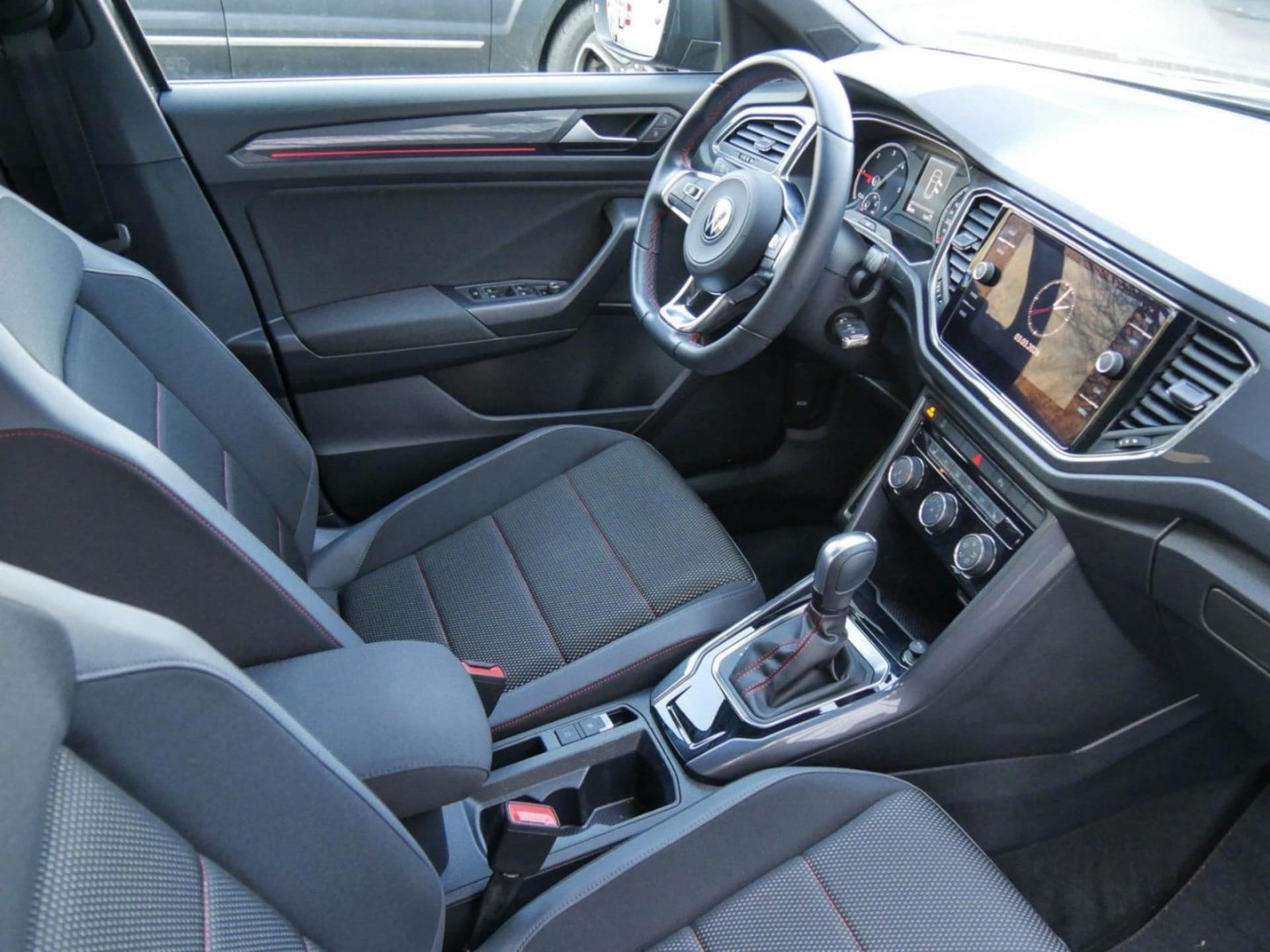 Volkswagen T-Roc Sport