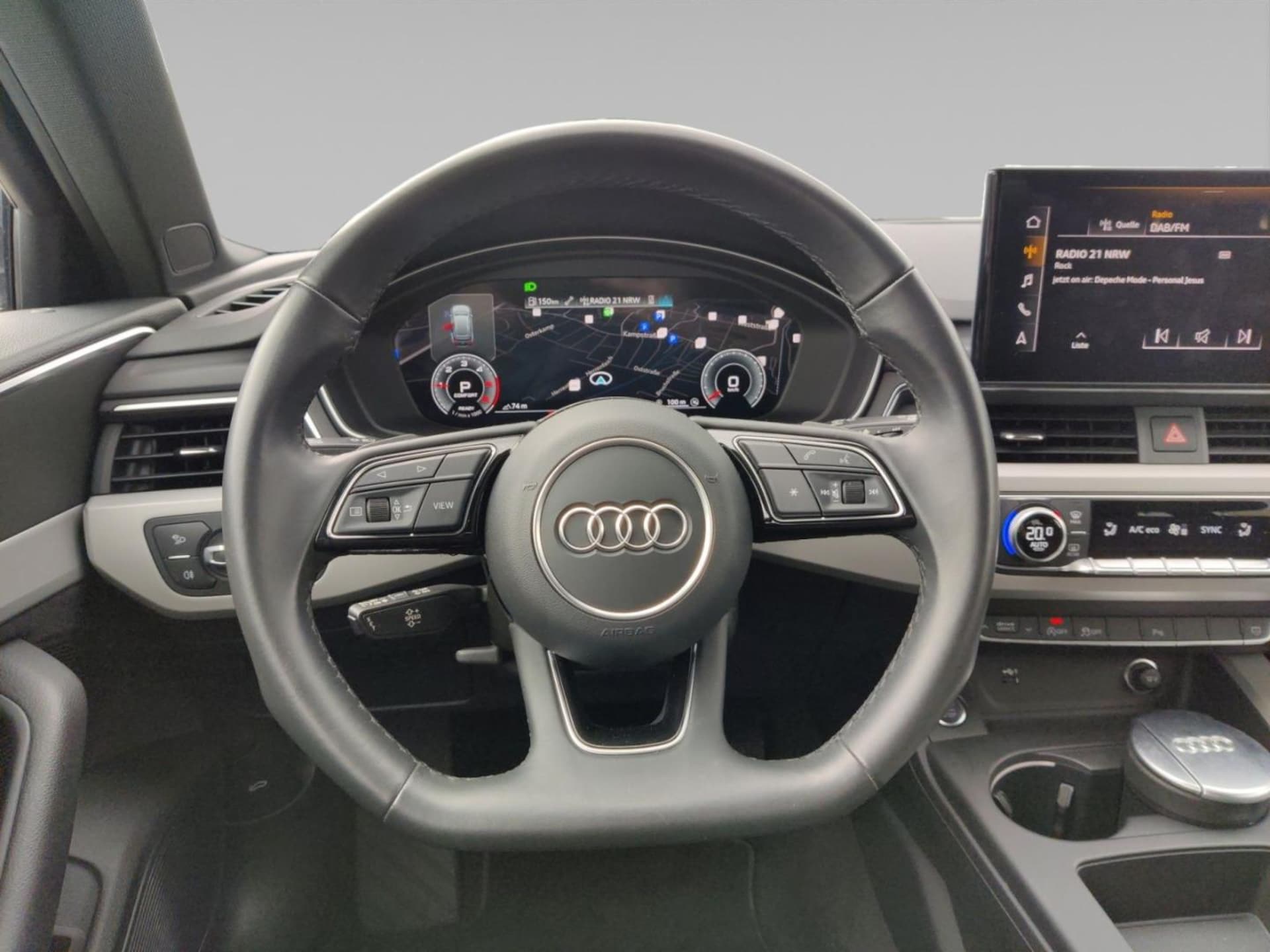 Audi A4 Avant S line