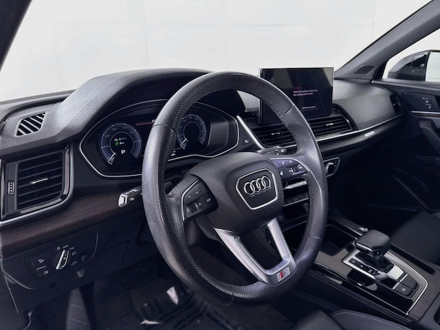 2024 Audi Q5 TFSI e