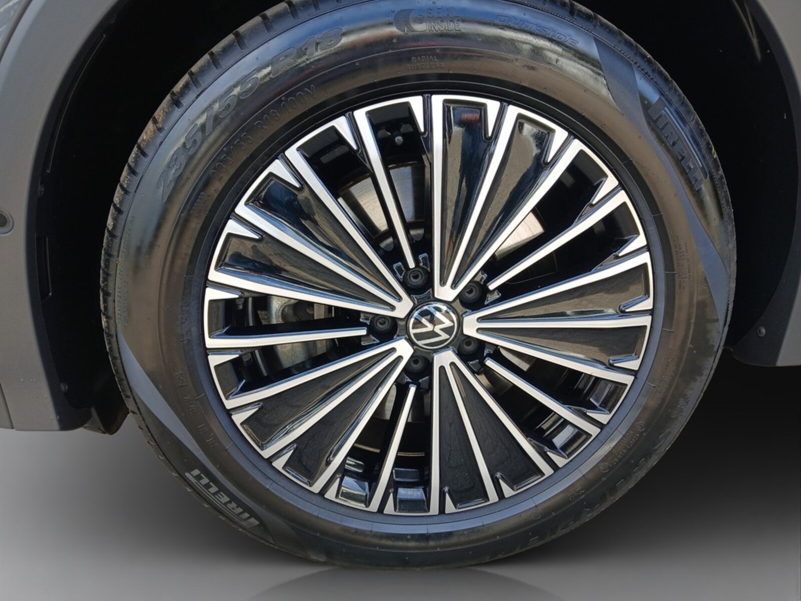 Volkswagen Tiguan – Bild 19