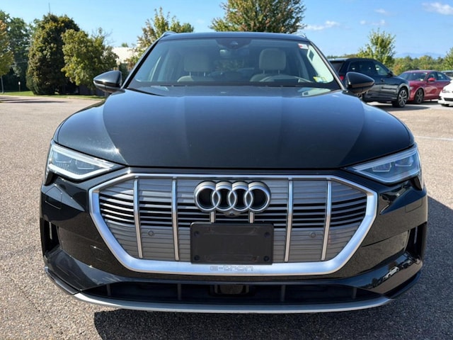 Used 2019 Audi e-tron Prestige with VIN WA1VABGE3KB015853 for sale in South Burlington, VT