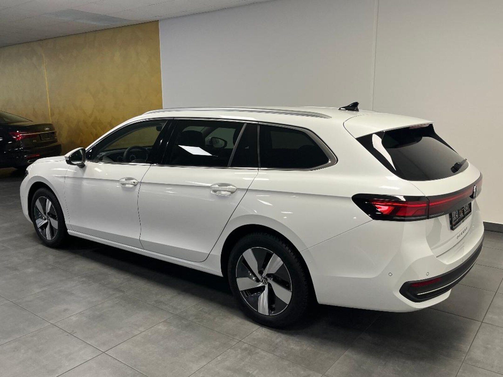 Volkswagen Passat – Bild 4