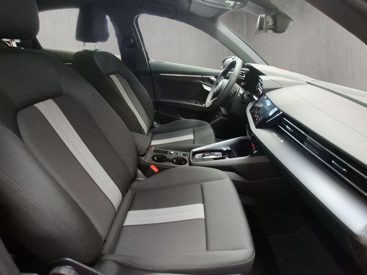 Bild über Audi A3 Limousine advanced 35 TDI S tronic - für weitere Informationen kontaktieren Sie den Audi Partner