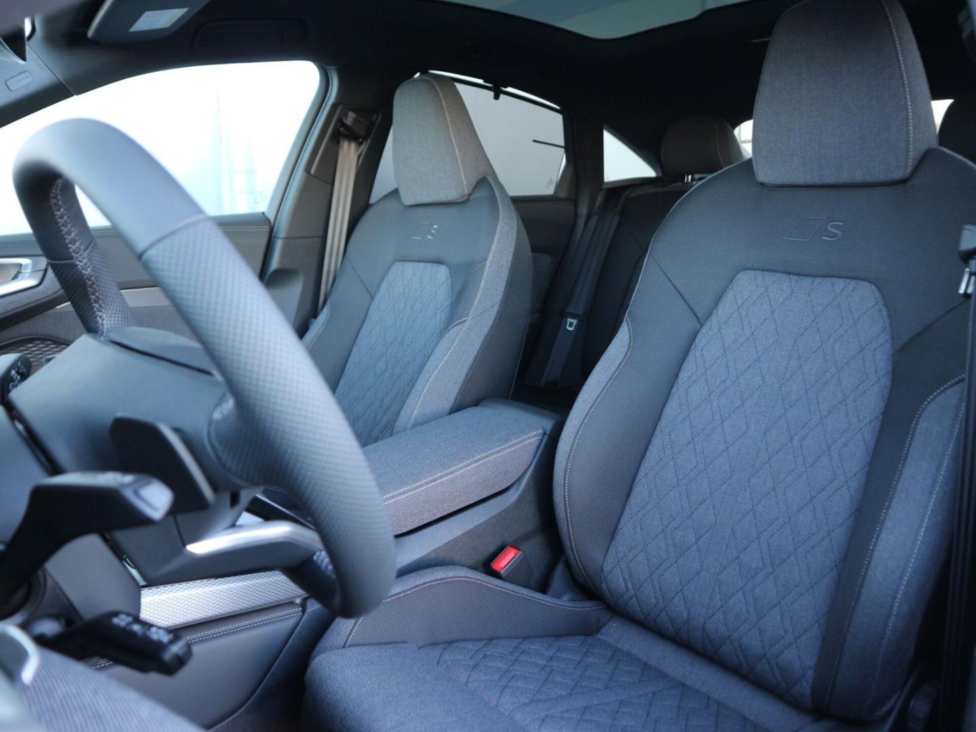 Audi A5 Limousine edition one