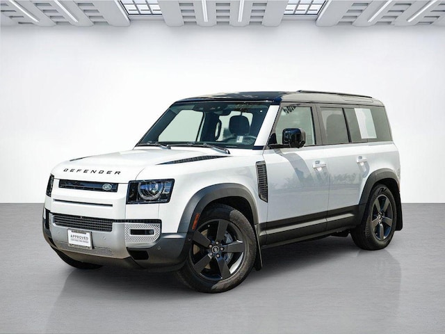 Photo of 2025 Land Rover Defender