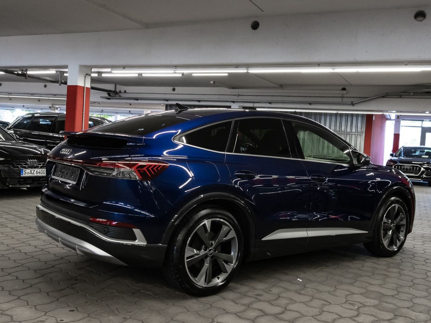 Bild über Audi Q4 Sportback e-tron 40 e-tron - für weitere Informationen kontaktieren Sie den Audi Partner