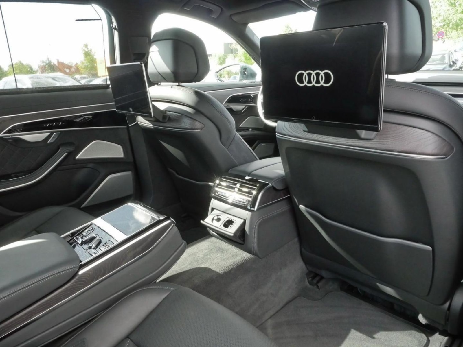 Audi A8 L – Bild 17