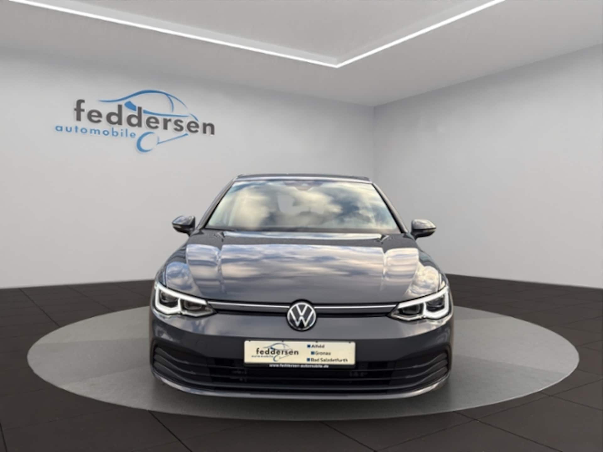 Volkswagen Golf Life