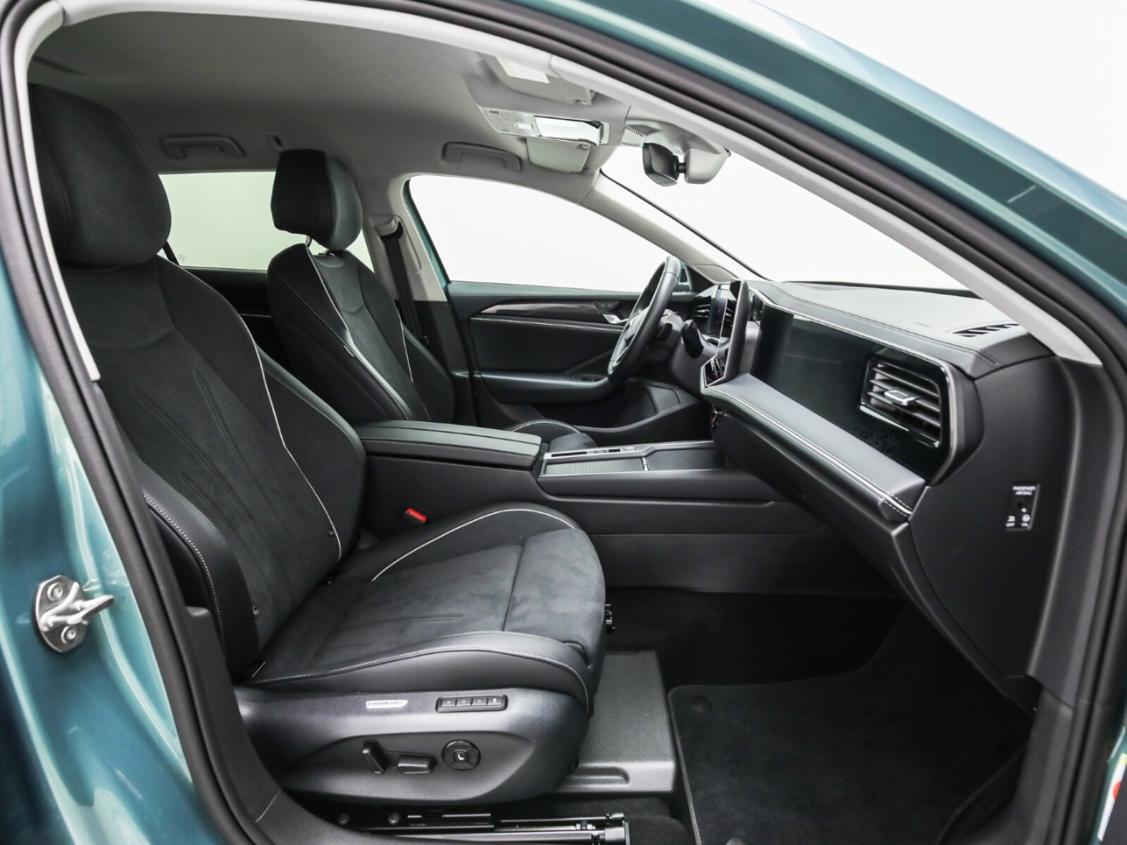 Volkswagen Passat – Bild 11