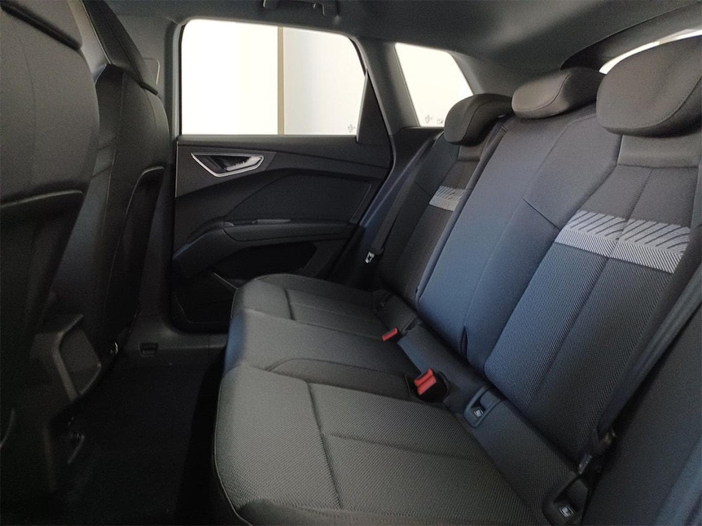 Immagine di Audi Q4 e-tron Business Advanced 40 e-tron 150,00 kW - Vista: for more details contact your dealer