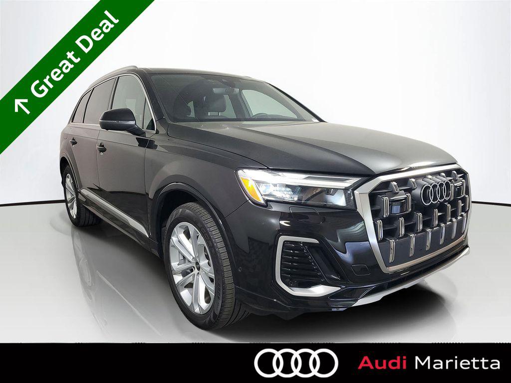 2025 Audi Q7 45 Premium quattro Tiptronic's photo
