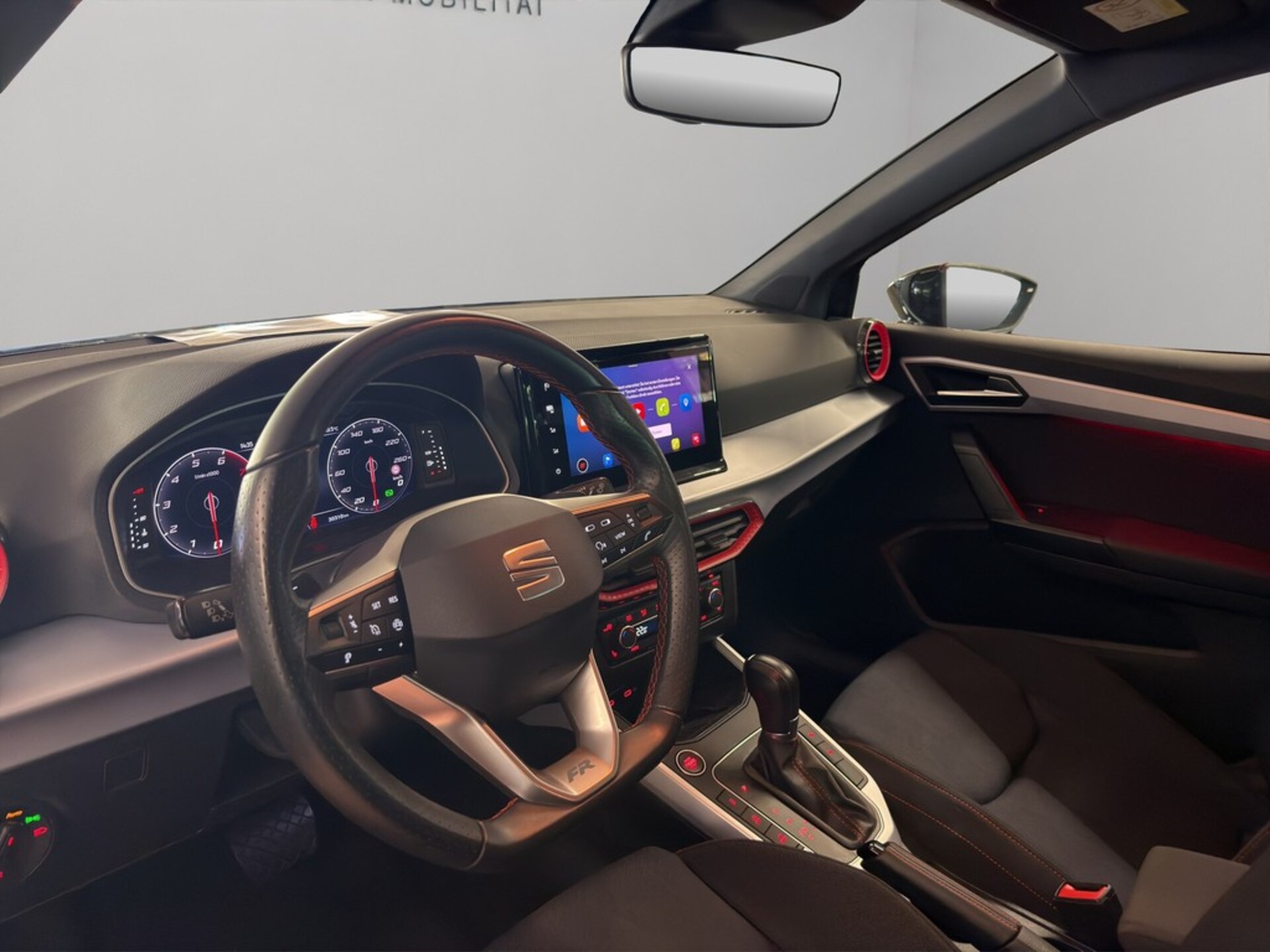 SEAT Arona FR