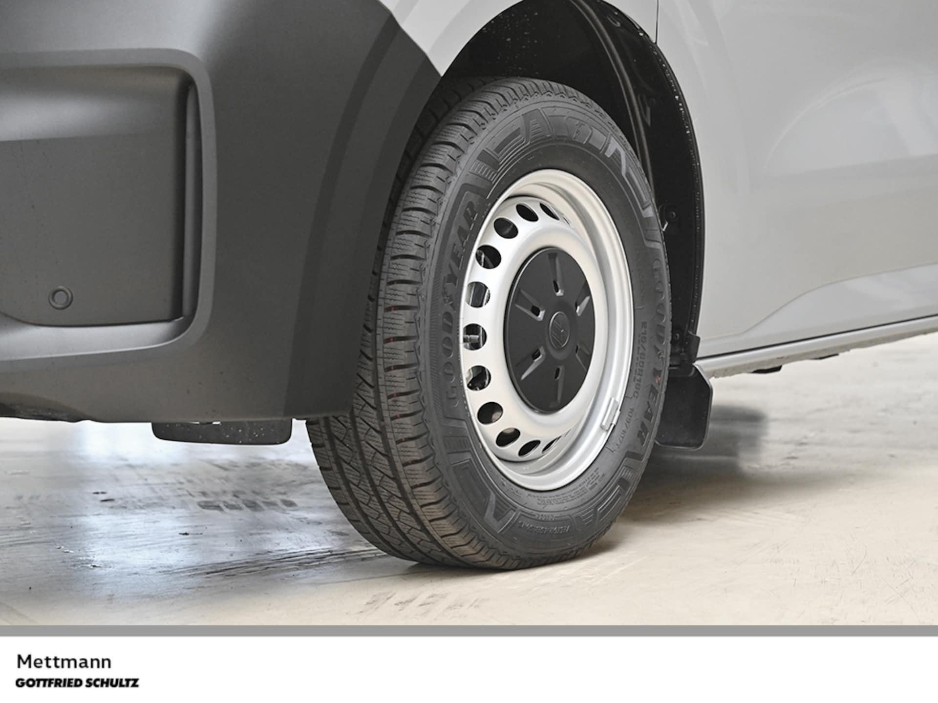 Volkswagen Transporter Kombi kurzer Radstand