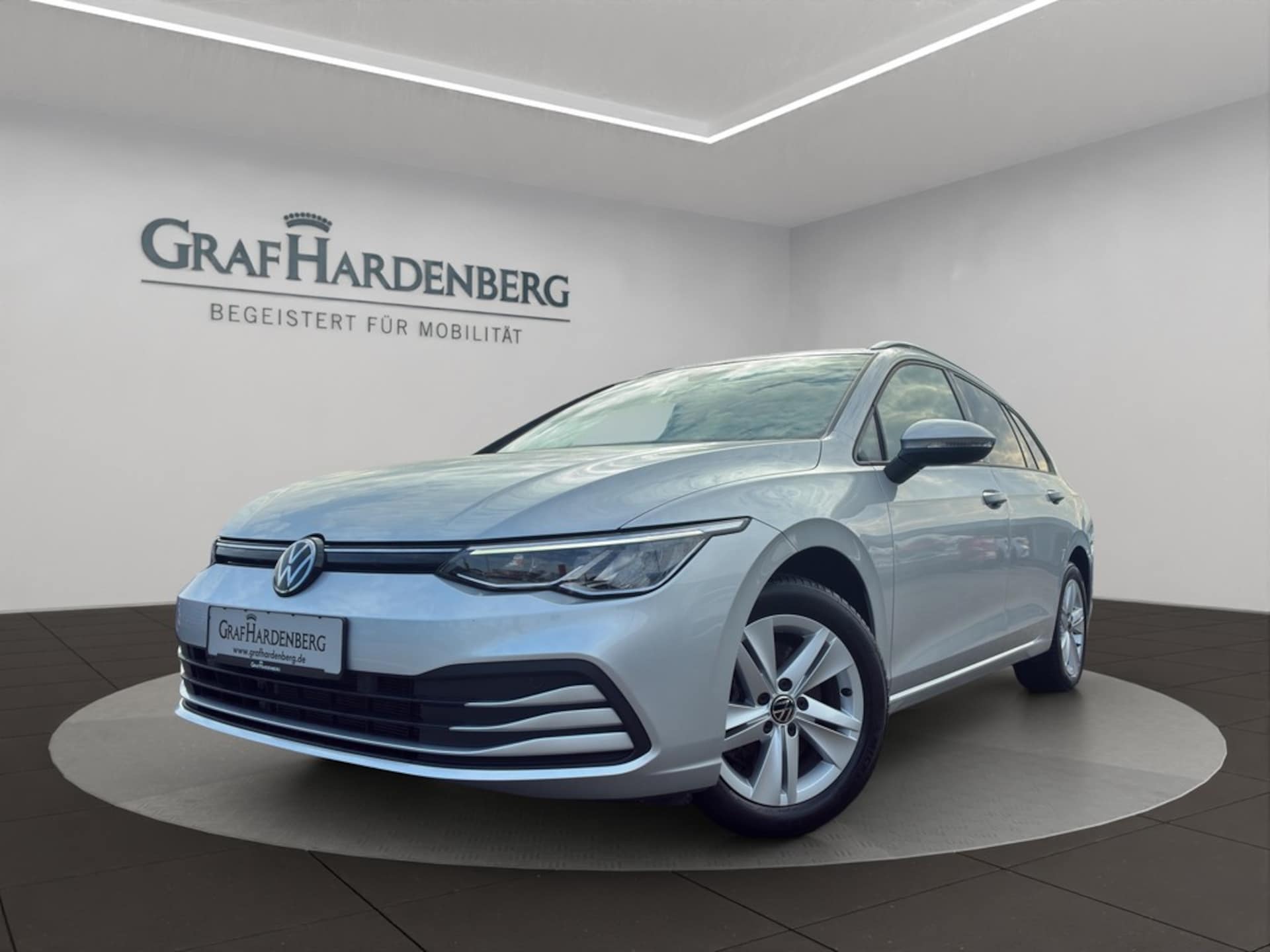 Volkswagen Golf Variant Life