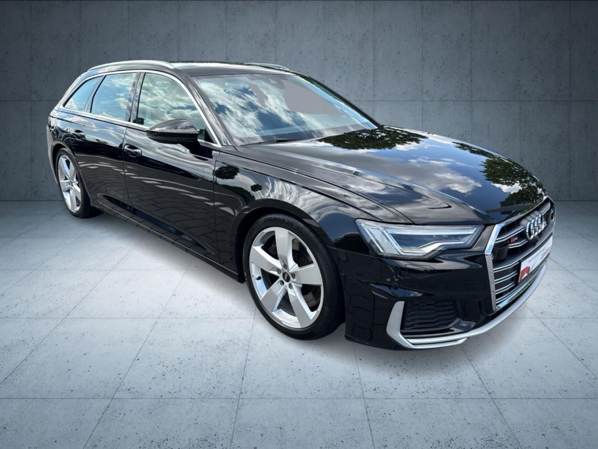 Audi S6 Avant