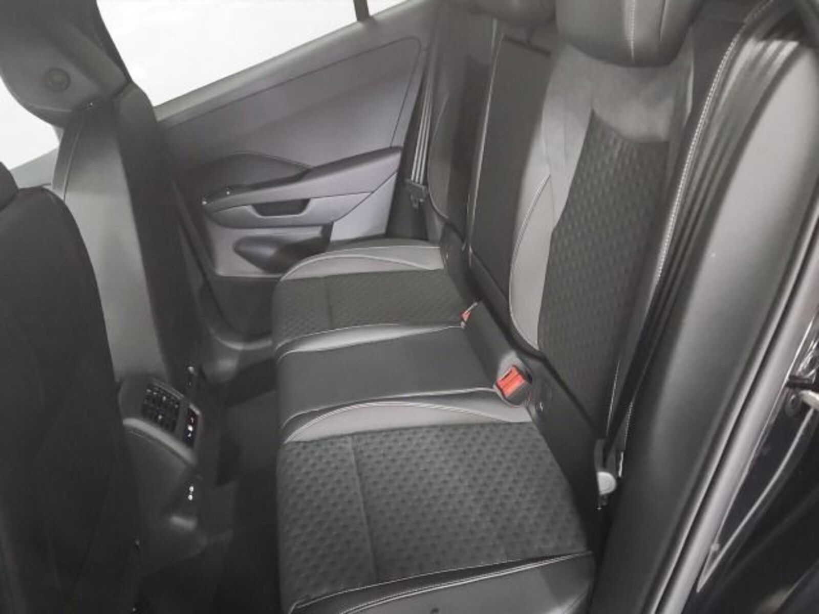 Volkswagen T-Roc – Bild 13