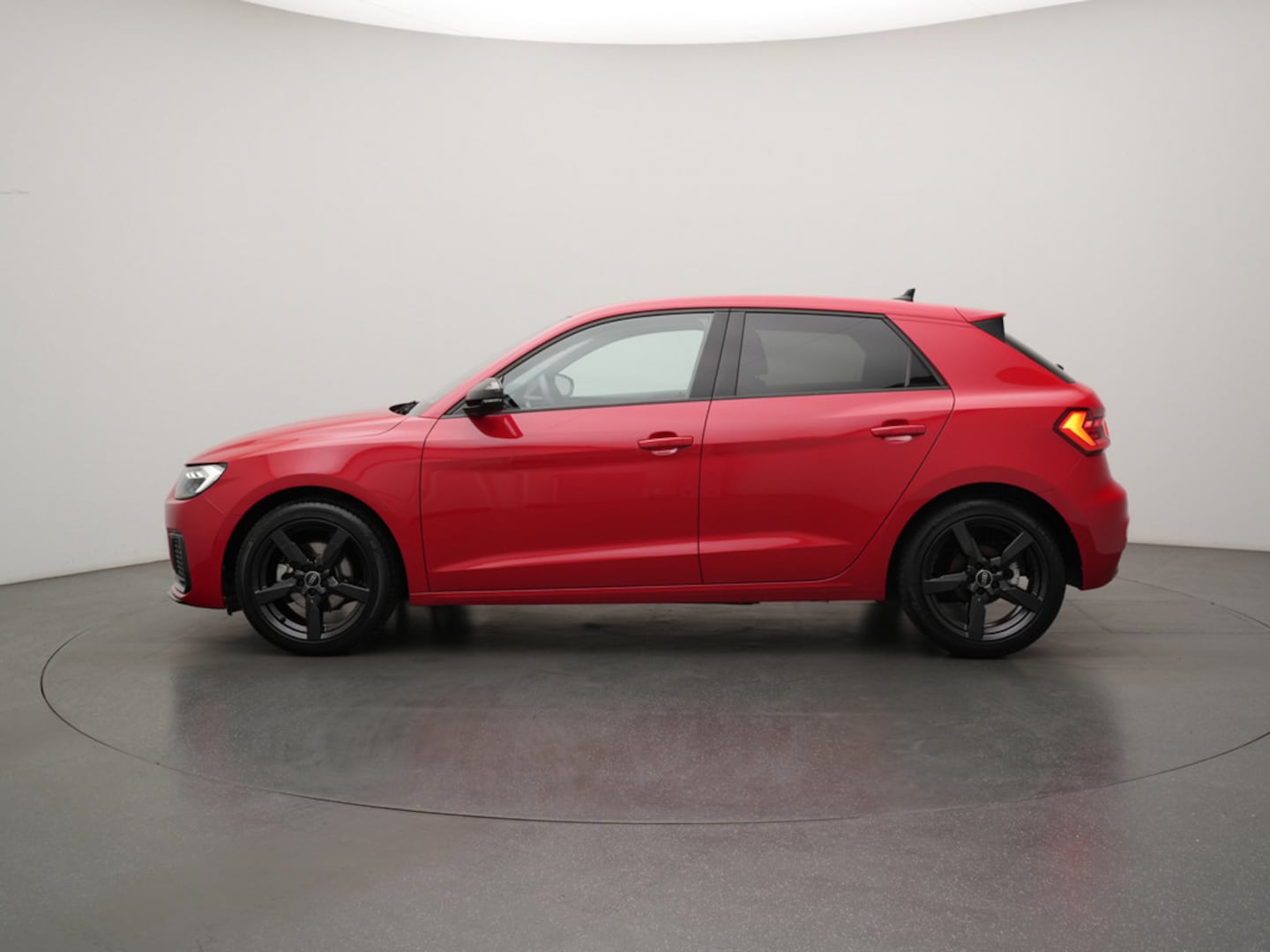 Bild über Audi A1 Sportback advanced 30 TFSI Schaltgetriebe - für weitere Informationen kontaktieren Sie den Audi Partner