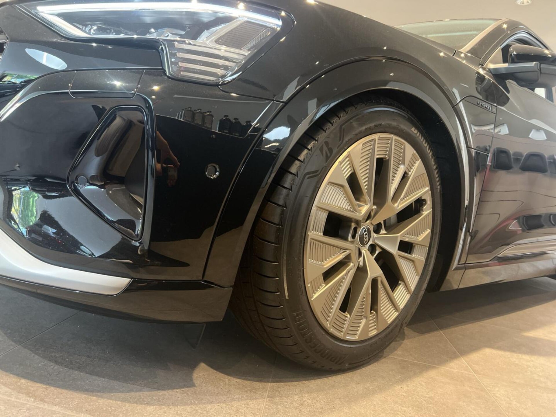 Audi Q8 Sportback e-tron Advanced