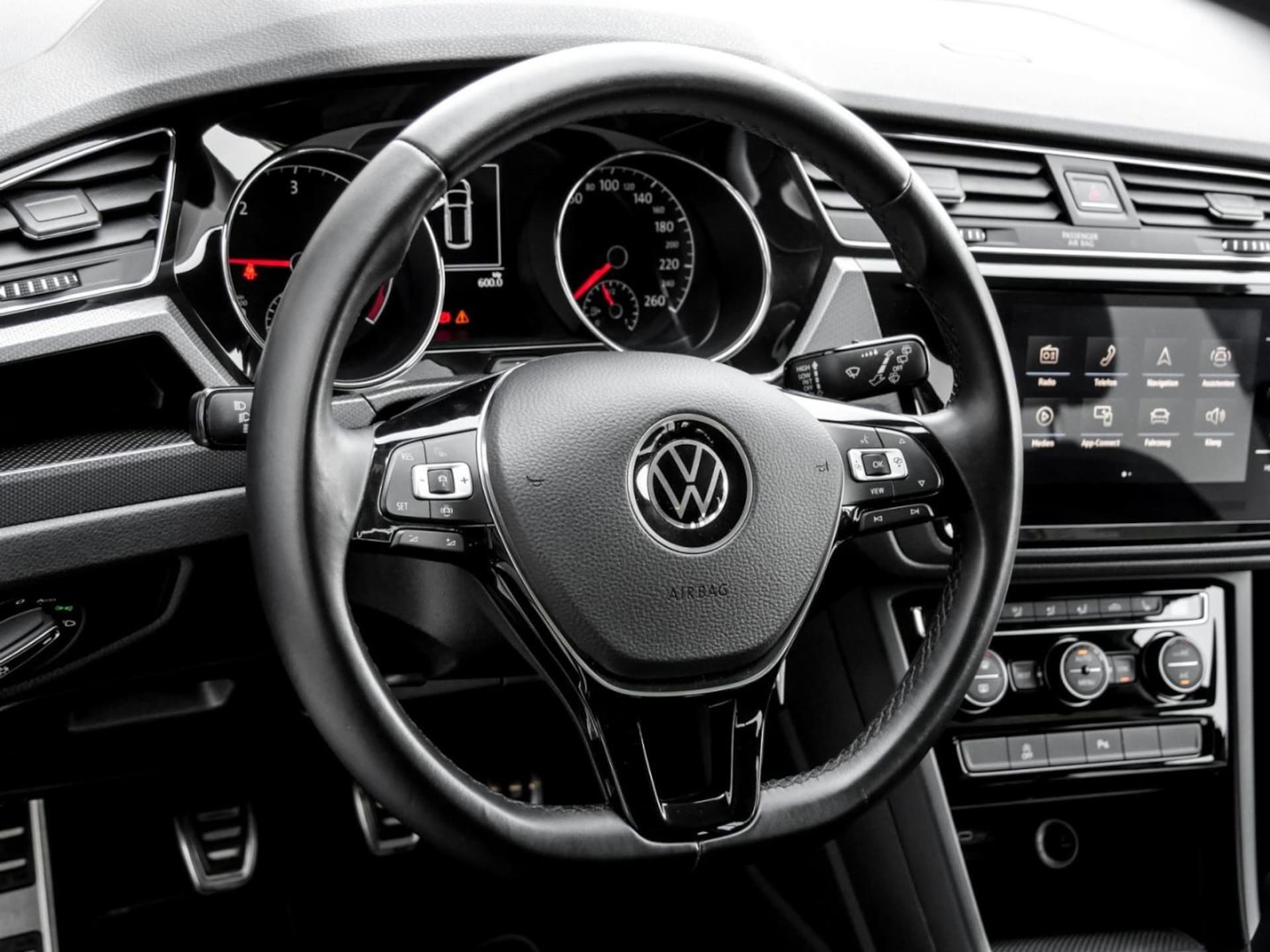 Volkswagen Touran Active