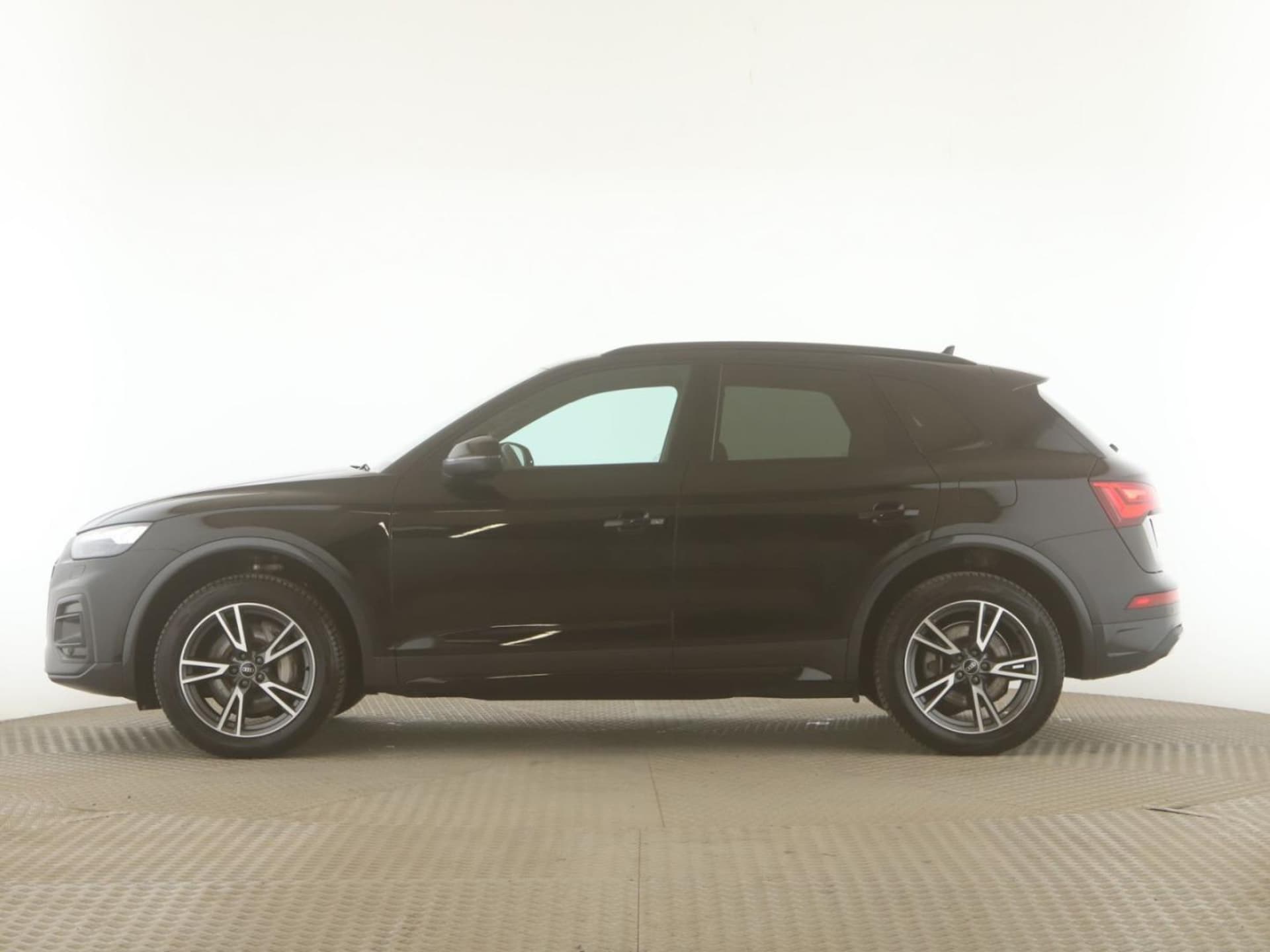 Audi Q5 TFSI e advanced