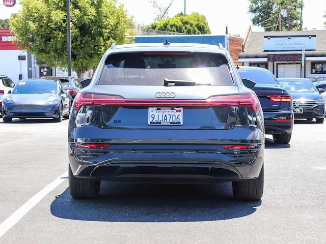 2024 Audi Q8 e-tron