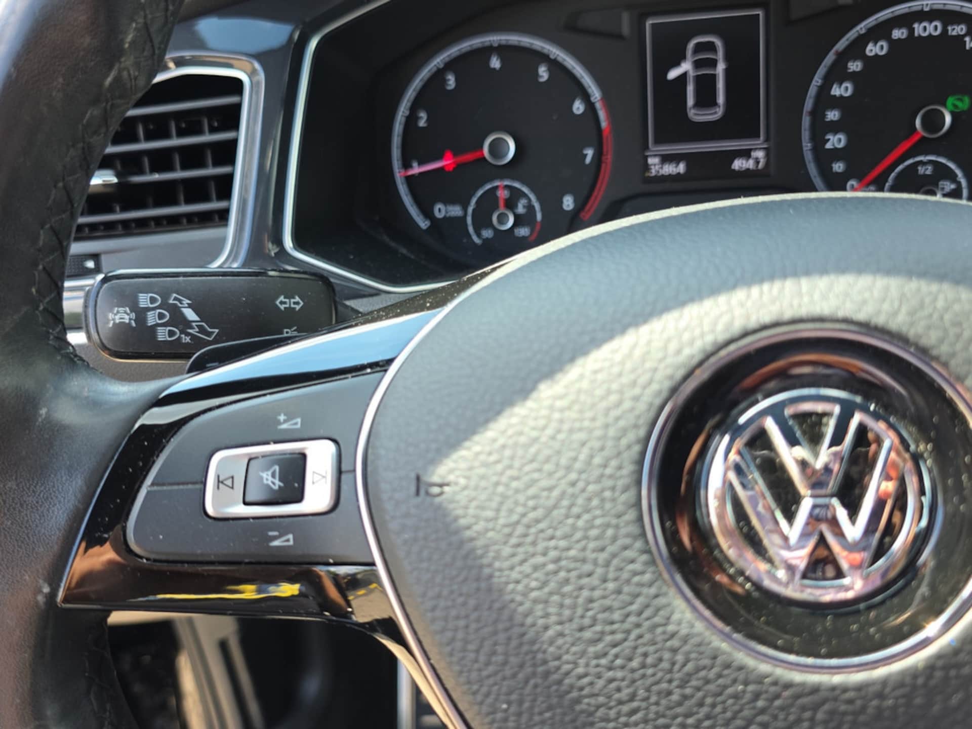 Volkswagen T-Roc Sport