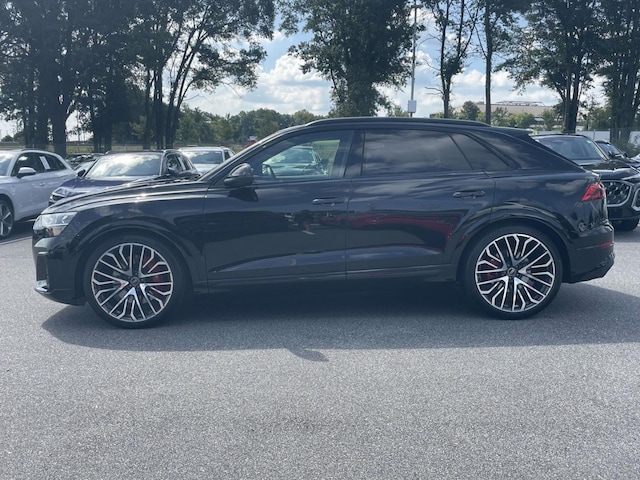2025 Audi SQ8