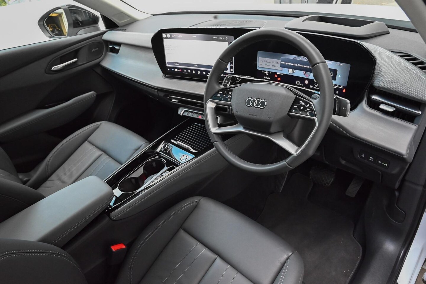 Image about Audi Q3 SUV TFSI 110 kW launch edition