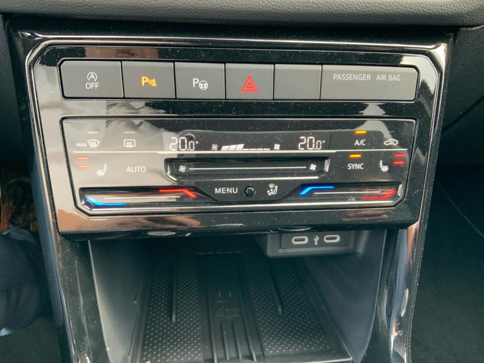 Volkswagen T-Cross – Bild 15